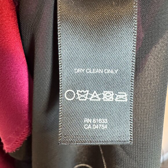 Kenneth Cole Pleated Halter Top/Tunic Size Medium - Fuchsia and Black - Picture 2 of 6